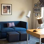 Hampton Inn & Suites Warrington Horsham