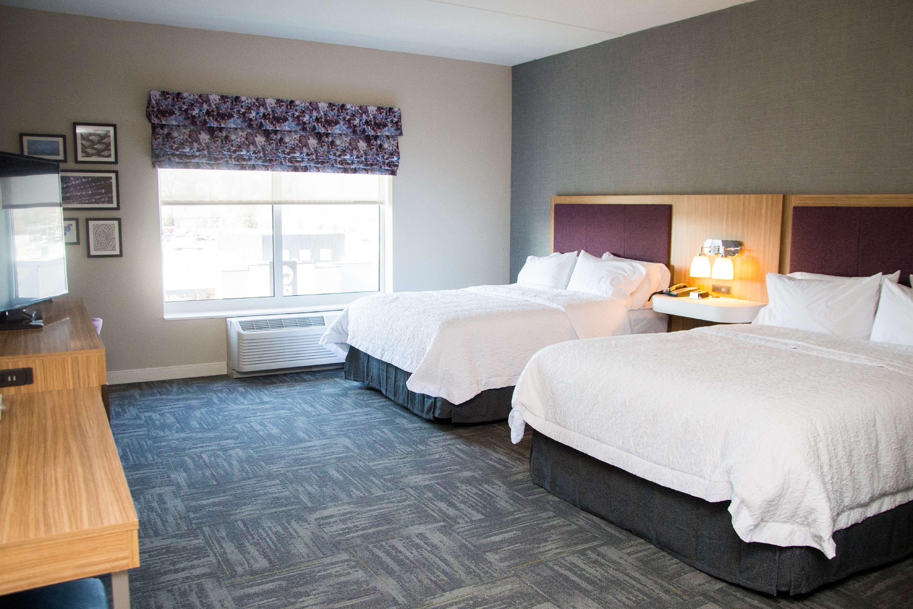 Hampton & Horsham 3*