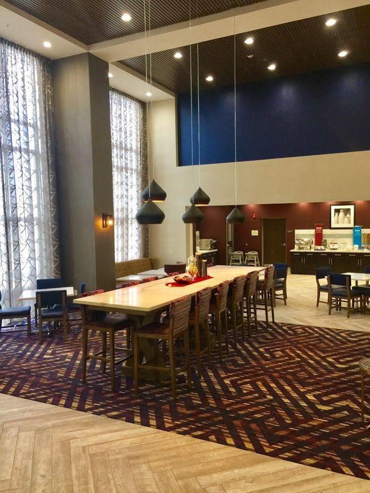 Hotel Hampton & Horsham 3*